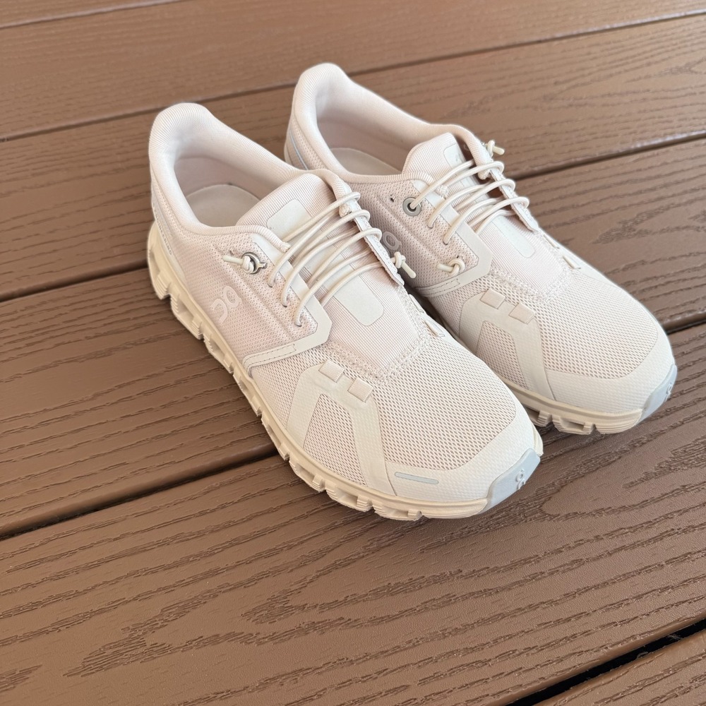 On Cloud - Cloud 6 - Sand/Sand Women's Size 5 - Lifestyle Running Shoe - NEW